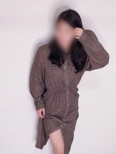 りん「人妻」 奥様アテンド小山店（人妻系デリヘル）