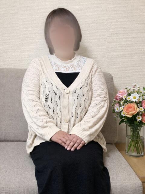 なみ 諭吉専科（人妻系デリヘル）