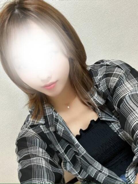 伊藤 れいか 脱がされたい人妻千葉栄町α店（デリヘル）