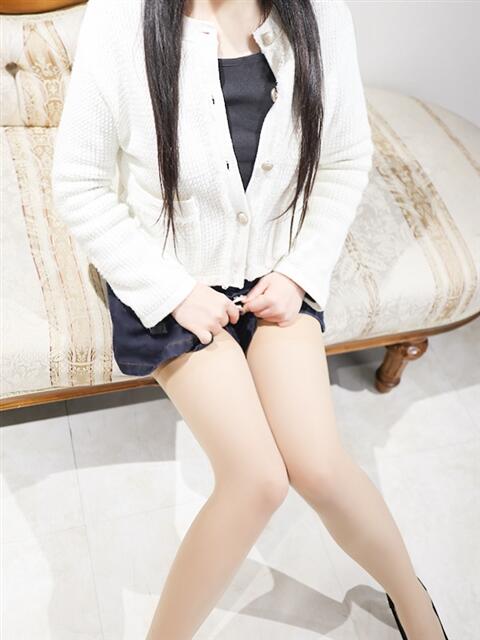 南川 奈央 人妻セレブ宮殿（人妻デリヘル）