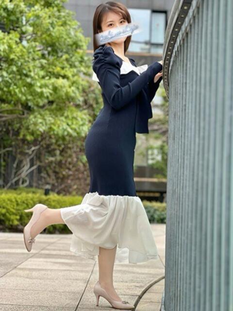 加賀あんず 月の真珠-新宿-(デリヘル(人妻若妻専門店))