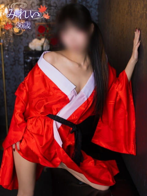 みれい 肌水(熟女デリヘル)