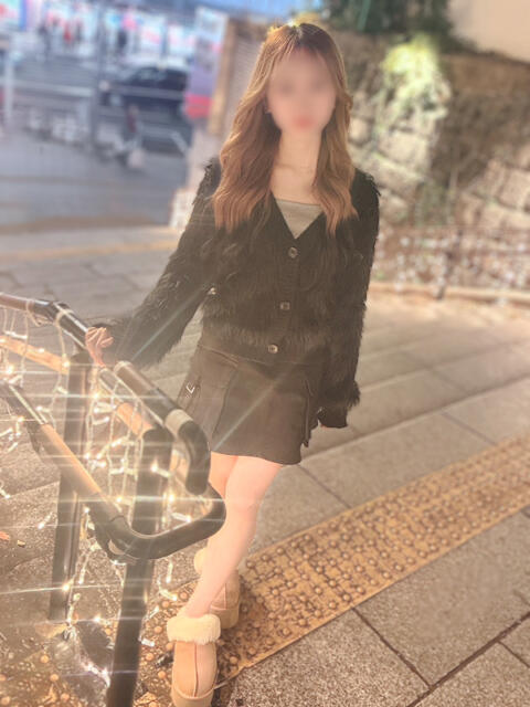 まりん かりんと赤坂（派遣型オナクラ）