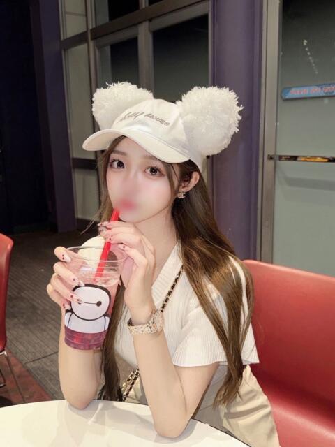 れいら・博多っ子完全未経験 Platinum Legend(プラチナムレジェンド)（デリヘル）