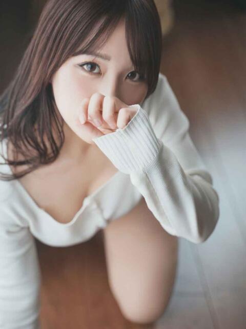 あかり 脱がされたい人妻 越谷店(人妻系デリヘル)