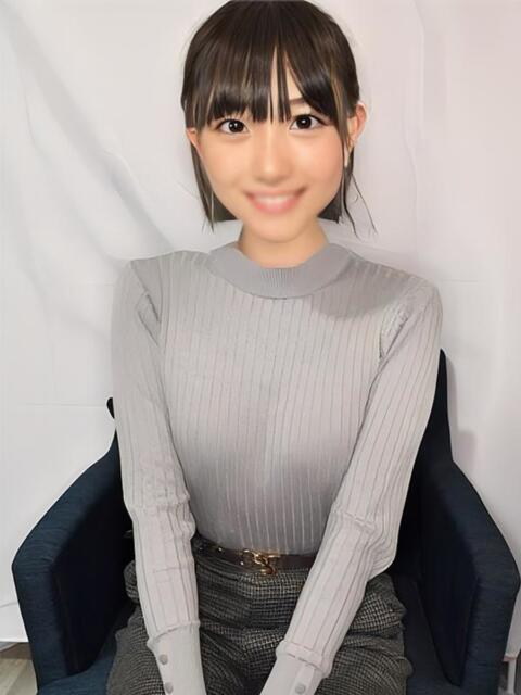 ななちゃ（未経験） 渋谷業界未経験（素人系デリヘル）