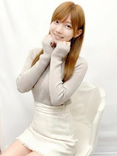 るい　18歳爆乳Gカップ 渋谷業界未経験（素人系デリヘル）