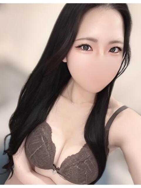 さき【ちょいむちE乳☆完全素人】 モッチーナ（ぽっちゃり系デリヘル）