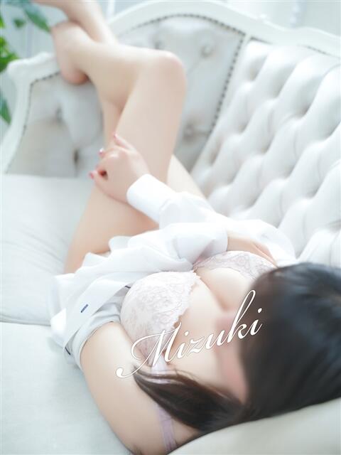 みずき 西船人妻花壇（人妻デリヘル）