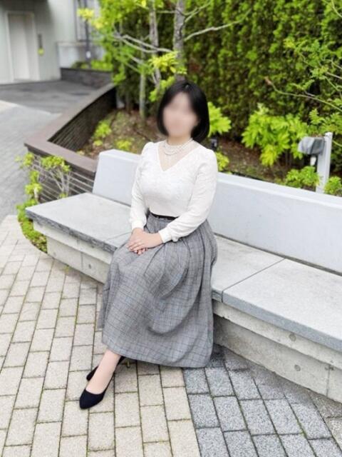 三好 茉莉 こあくまな熟女たち 本厚木店(KOAKUMAグループ)（人妻・熟女デリヘル）