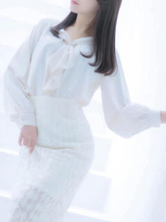 新人・花奈(かな) グランドオペラ東京（六本木/デリヘル）