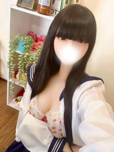 メロ(最強Ｇカップ美少女) ペロ×2キャンディ（デリヘル）