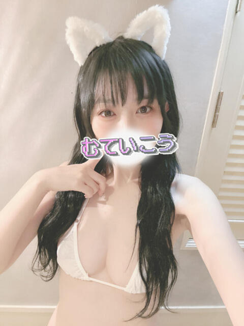 まりぃ 完全密室 無抵抗（ホテヘル＆デリヘル）