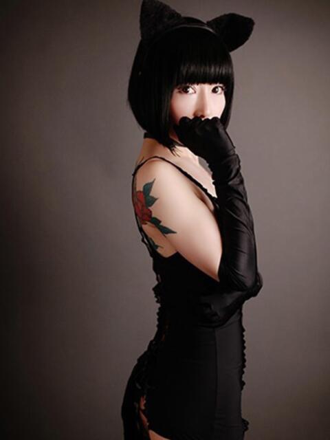 雅 谷町人妻ゴールデン倶楽部（人妻ホテヘル）