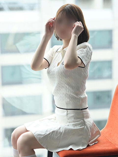 れな 谷町人妻ゴールデン倶楽部（人妻ホテヘル）