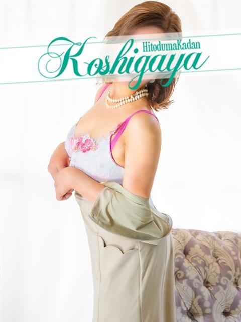 あやみ モアグループ南越谷人妻花壇（人妻デリヘル）