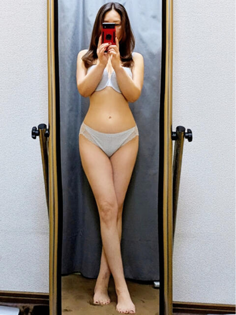 あゆみ 美妻隊（派遣＆待ち合わせ型ヘルス）