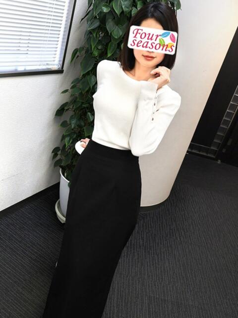 華月 東京人妻フォーシーズンズ（人妻・熟女待ち合わせデリヘル）