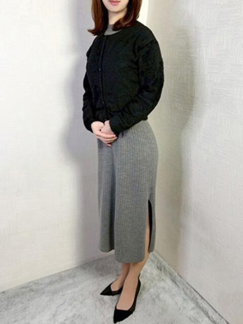 愛未(まなみ) PLUS梅田店（熟女デリヘル）