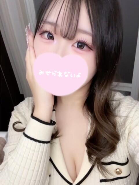 もな☆未経験超可愛い清純モデル潮 PREMIUM萌え可愛いチョコレート～全てのステージで感動の体験を～（デリヘル）