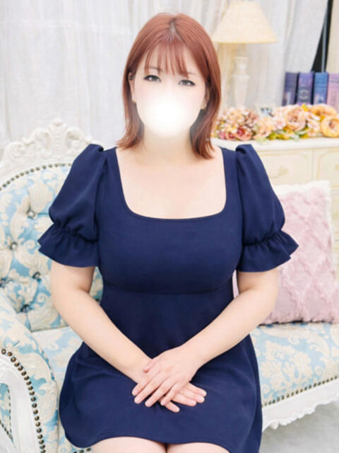 崎山 新宿人妻城（人妻路上待ち合わせデリヘル）