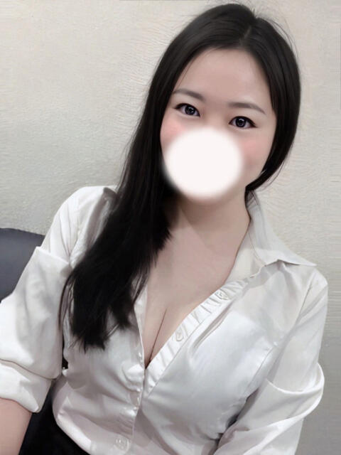 近藤かほ 全裸にされた女たちor欲しがり痴漢電車（ホテヘル）