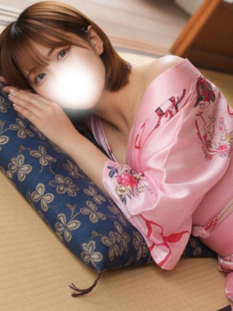 南澤るう 全裸にされた女たちor欲しがり痴漢電車（ホテヘル）