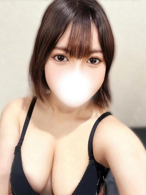 橘すずな 全裸にされた女たちor欲しがり痴漢電車（ホテヘル）