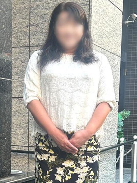 こなつ 新宿・新大久保おかあさん（熟女デリヘル）