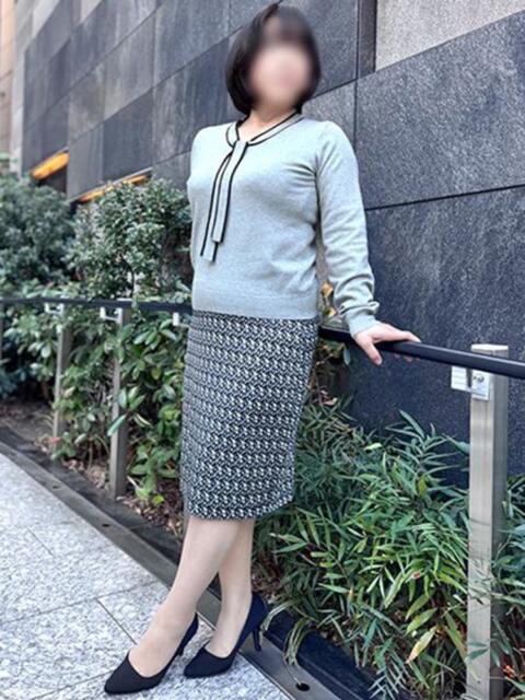 しずく 新宿・新大久保おかあさん（熟女デリヘル）