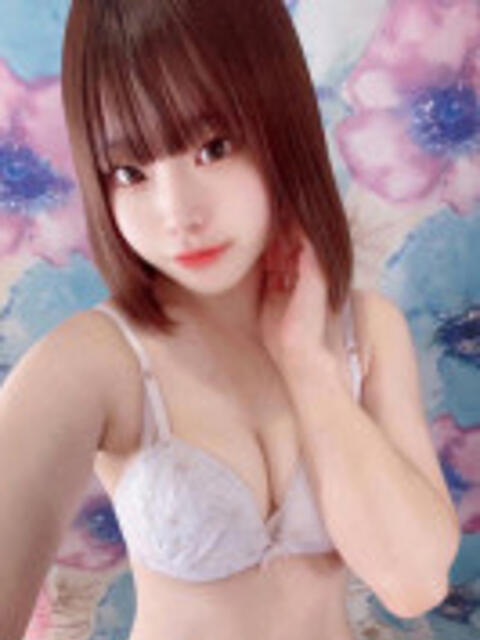 ぴい とある風俗店♡やりすぎさーくる新宿大久保店♡で色んな無料オプションしてみました（デリヘル）