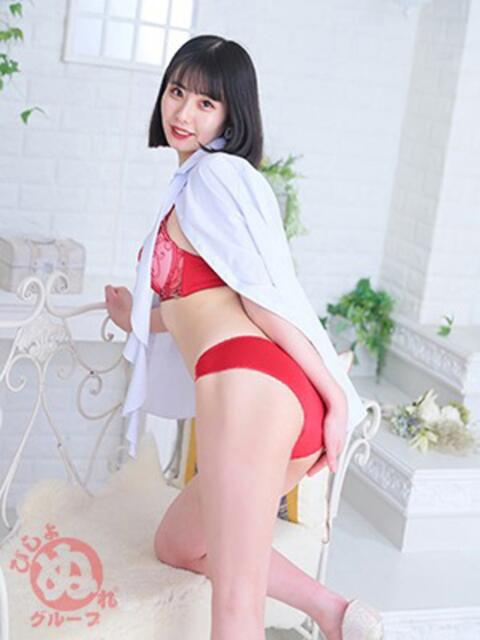 エナコ びしょぬれ新人秘書（素人コスプレデリヘル）