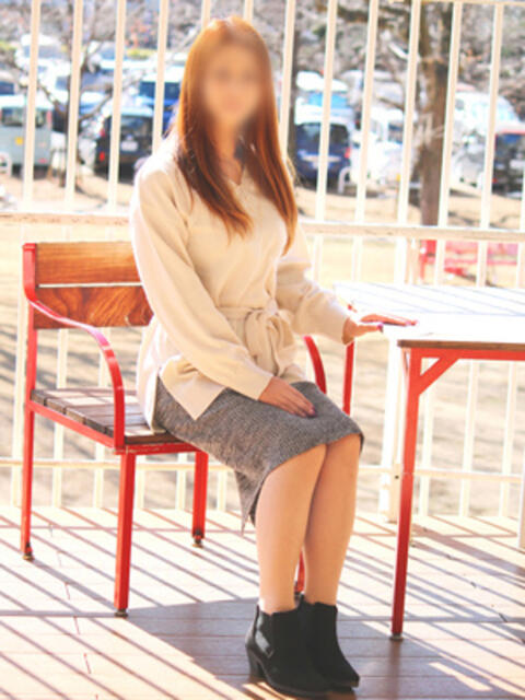 ゆな 完熟ばなな 立川（熟女系デリヘル）