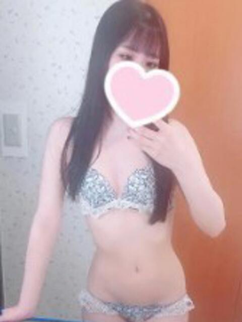 中森あゆみ 全裸美女からのカゲキな誘惑（ホテヘル＆デリヘル）