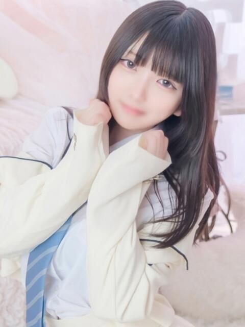 かなた E+アイドルスクール新宿・歌舞伎町店（デリヘル）