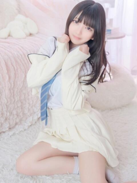 かなた E+アイドルスクール新宿・歌舞伎町店（デリヘル）