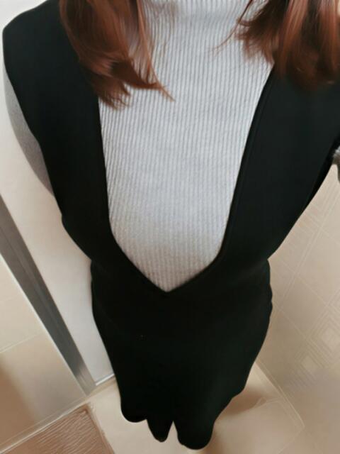 しおり奥様 デザイア日本橋（人妻系ホテヘル＆デリヘル）