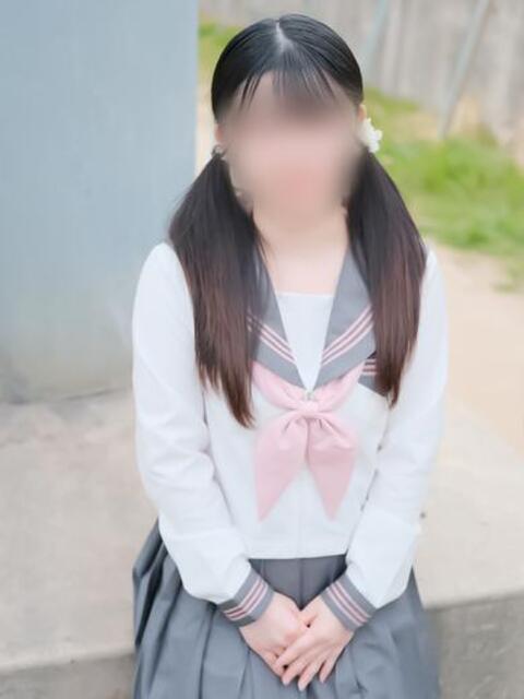 白葉ゆな【新入生】 素人専門キラキラ学園（学園系デリヘル）