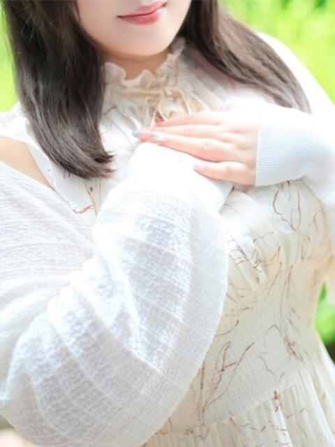 まなみ CELEB FACE FUKUOKA（人妻デリヘル）