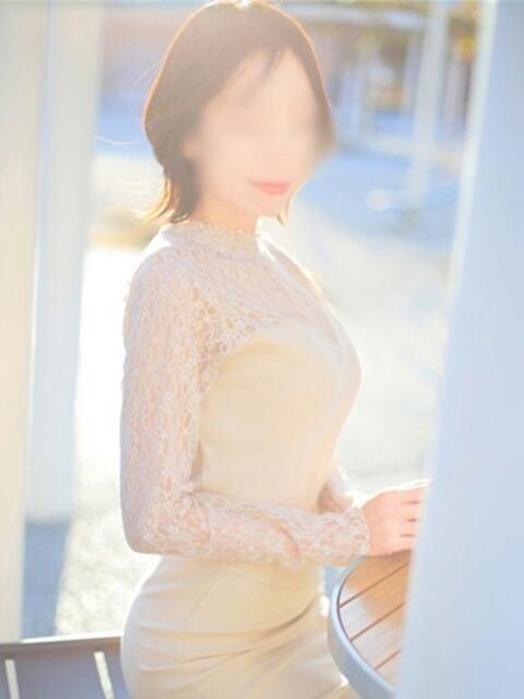 みほ CELEB FACE FUKUOKA（人妻デリヘル）