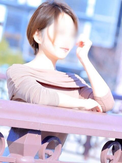 さつき CELEB FACE FUKUOKA（人妻デリヘル）