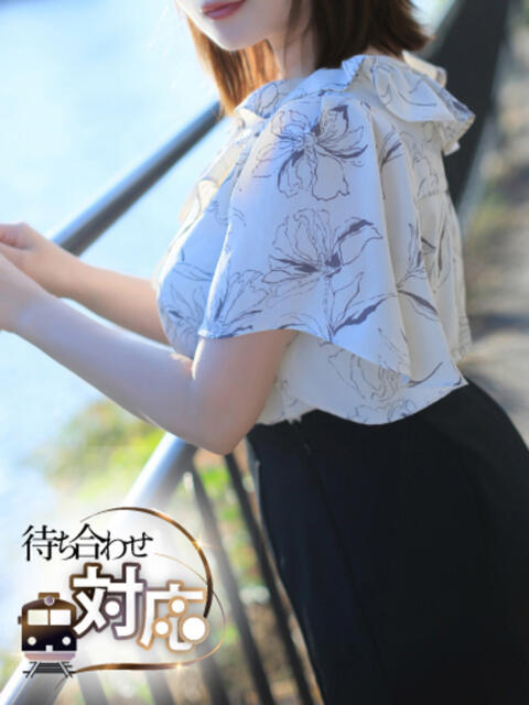 いずみ CELEB FACE FUKUOKA（人妻デリヘル）