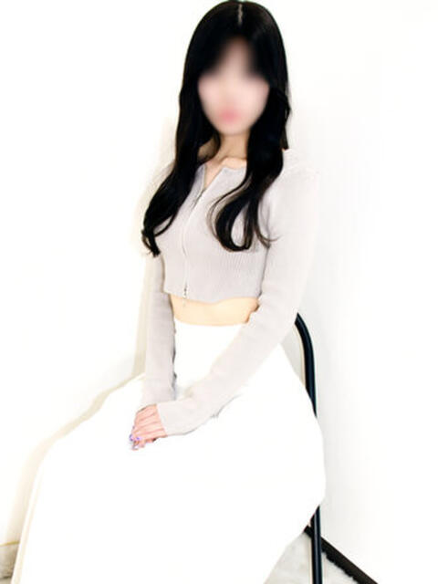 るり 胡蝶蘭（人妻系ホテヘル）