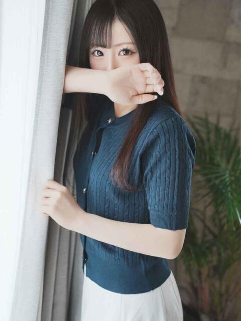 にな 脱がされたい人妻 越谷店（人妻系デリヘル）