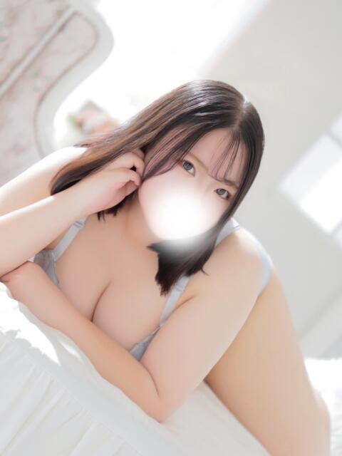 はづき ぽっちゃり巨乳素人専門店ぷにめろ西船橋店（ぽっちゃり系デリヘル）