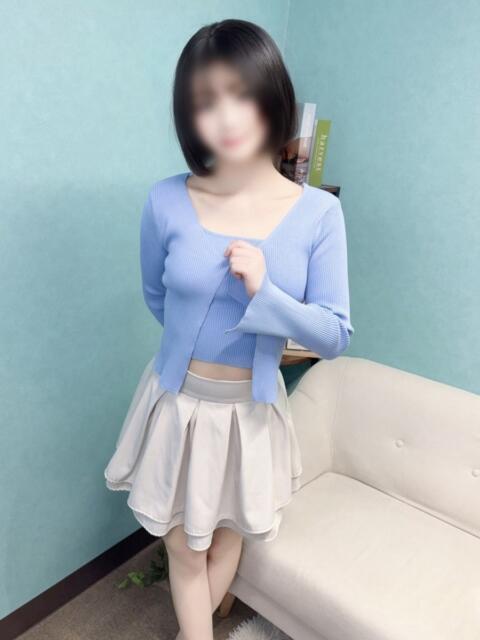 みのり 横浜ひよこ倶楽部(素人系夜這いイメクラ)