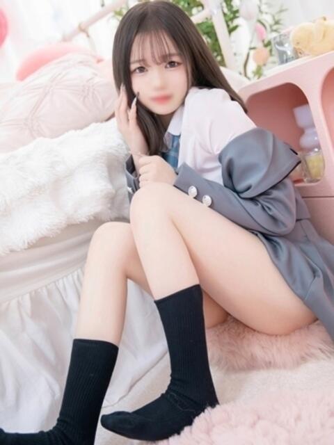 葉月 かりな E+アイドルスクール品川店（デリヘル）