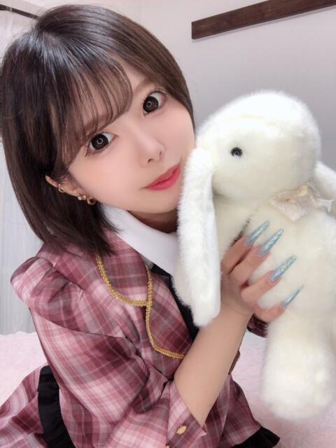 はな E+アイドルスクール新宿・歌舞伎町店（デリヘル）