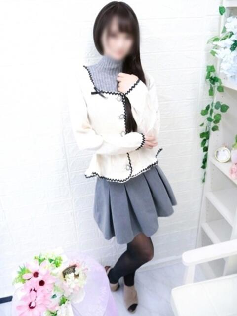 まなか 見学娘（オナクラ・手コキ）