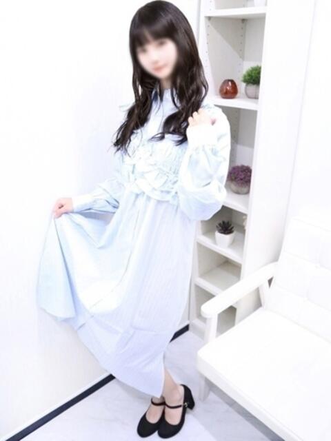 すみれ 見学娘（オナクラ・手コキ）